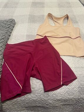 Old navy power soft set. Shorts in small, top in medium.